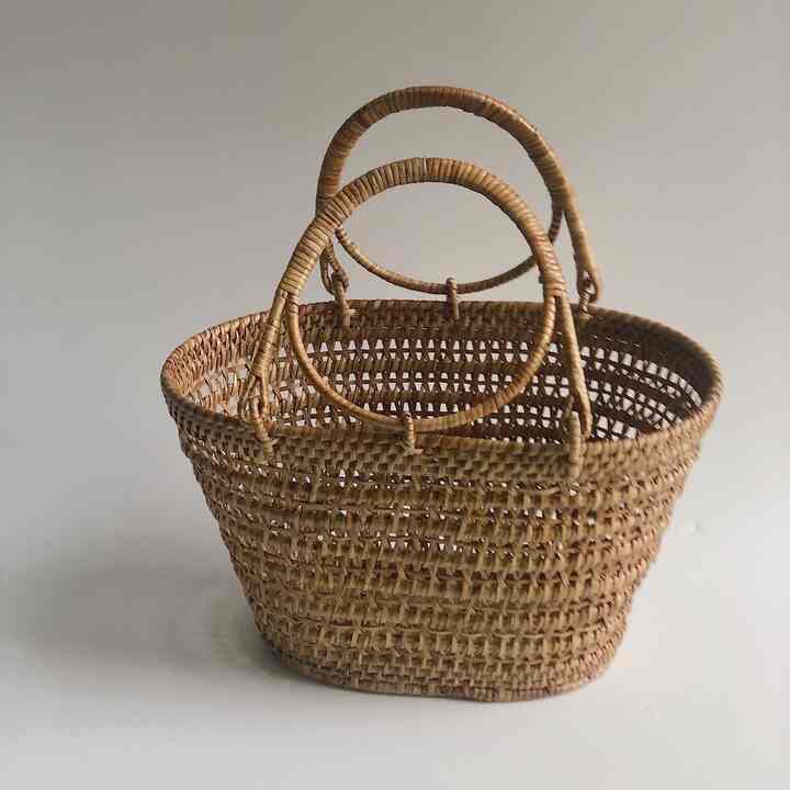 テイト ラタンハンドバッグ