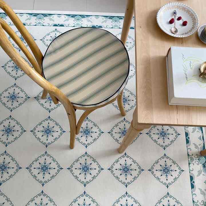 Baroque タイルラグ［4サイズ］