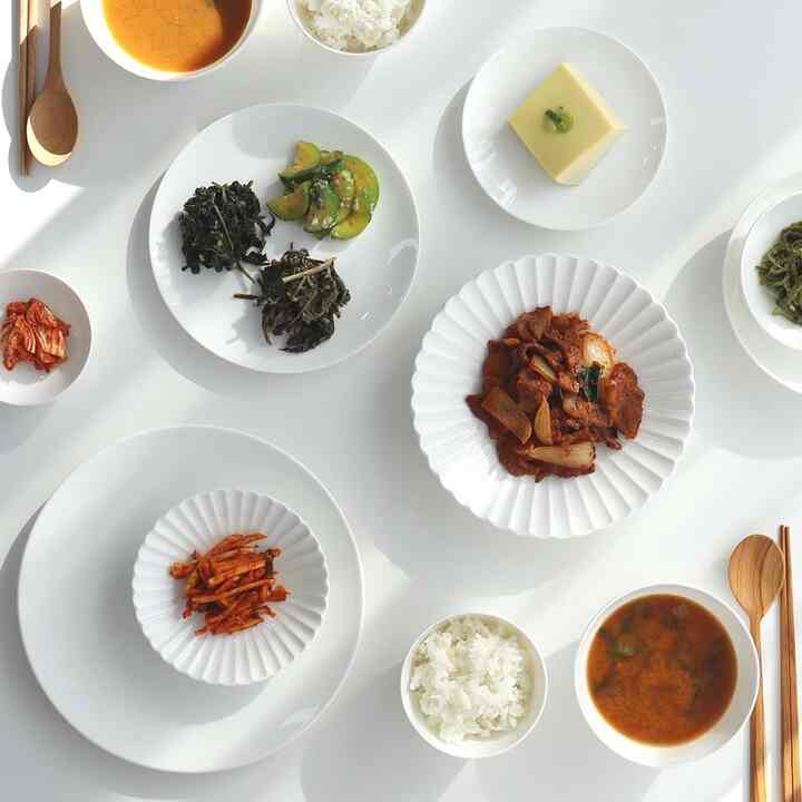 Bone China ソラム 白磁 4人用ホームセット