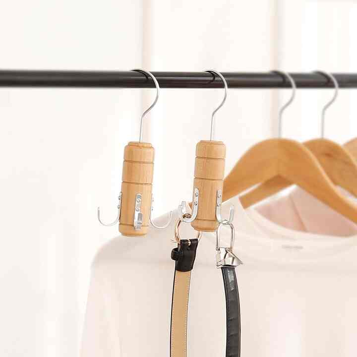 木製ベルトハンガー
