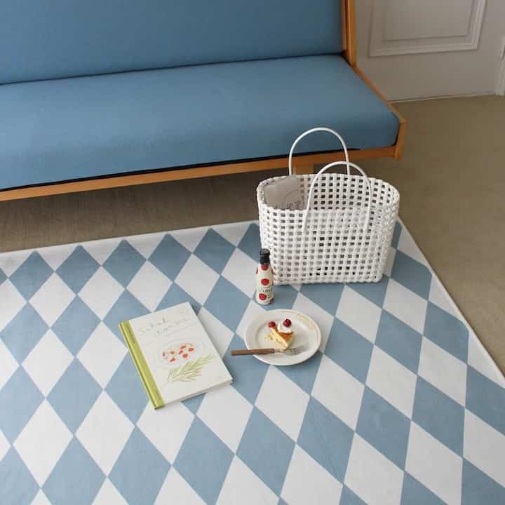 アリス ラグ［3色・4サイズ］