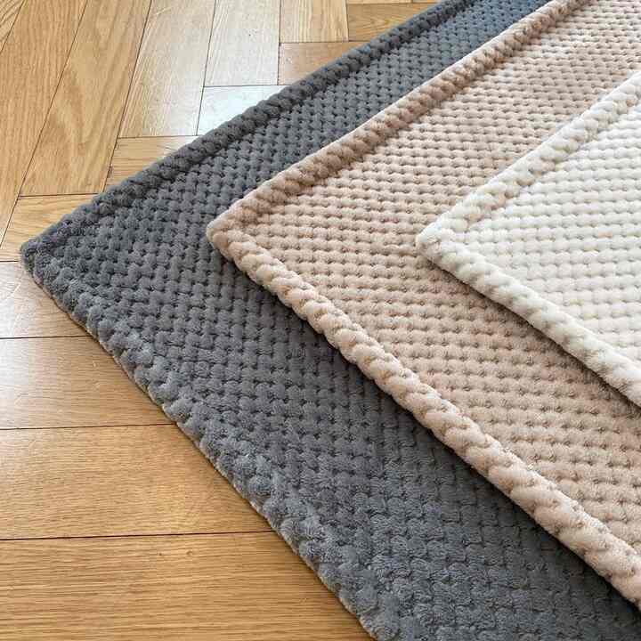 grace ラグ［3色・6サイズ］