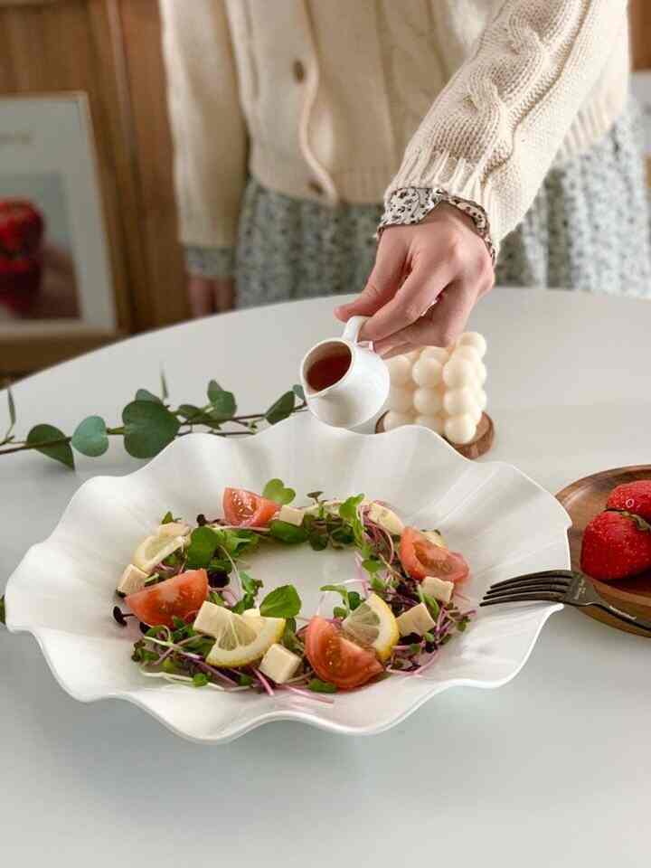 ホワイト食器 サラダプレート フリル M