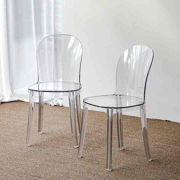 Phantom 透明椅子