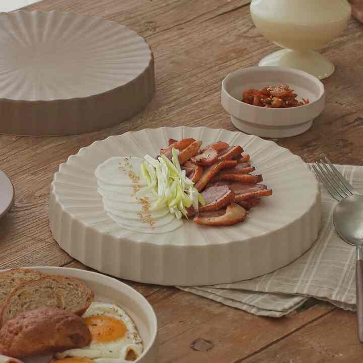 Oatmeal 脚付き皿［2色］