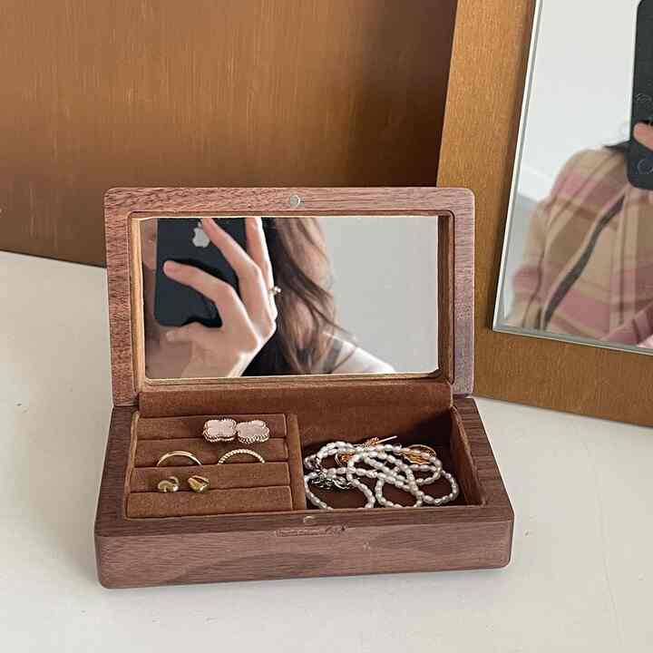 ウォールナット ジュエリーボックス［2色］