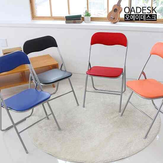 四角M 折りたたみ クッション チェア［4色］