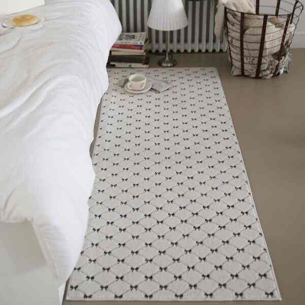 maze ribbon ミニ ラグ