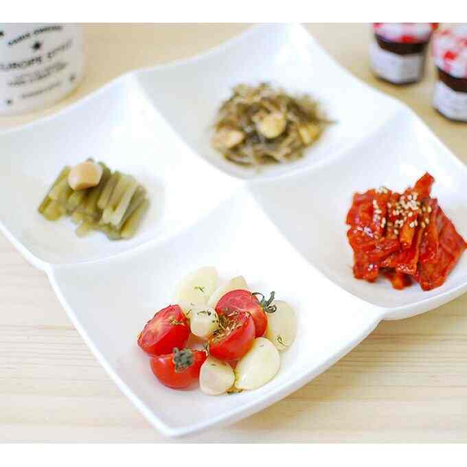 ホワイト 4つ仕切りプレート 18cm