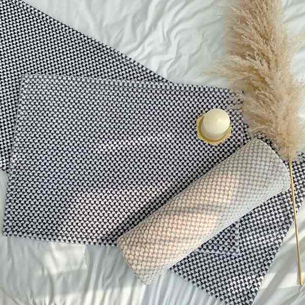 lucilu マット［2色・2サイズ］