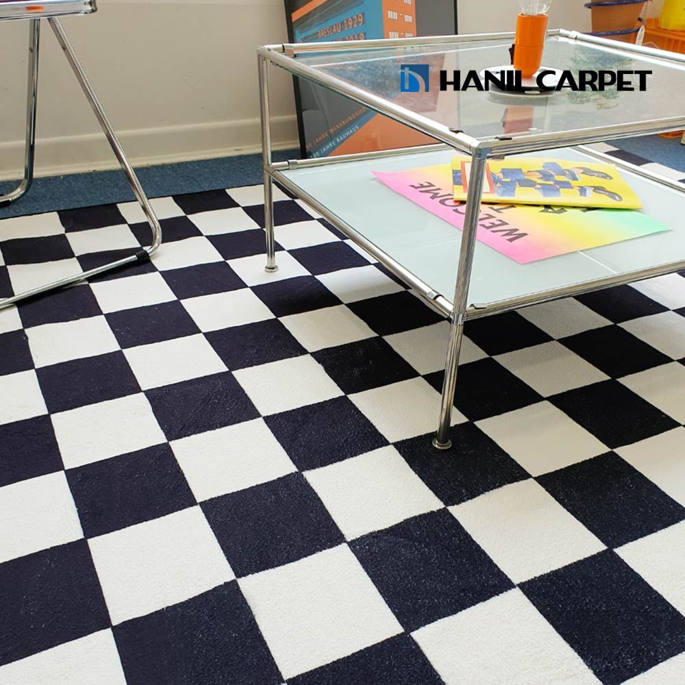 NEIGHBORHOOD チェッカーラグ ブラック/クリーム NEIGHBORHOOD - NH X GALLERY 1950 . CHECKER RUG MATの通販 by じぇ