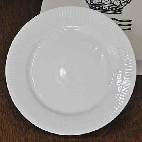 ホワイトフルーテッド プレート 19cm