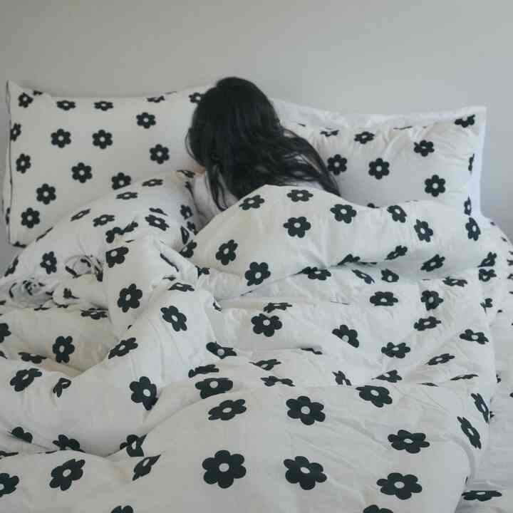 ブラック フラワー 布団カバー［3サイズ］