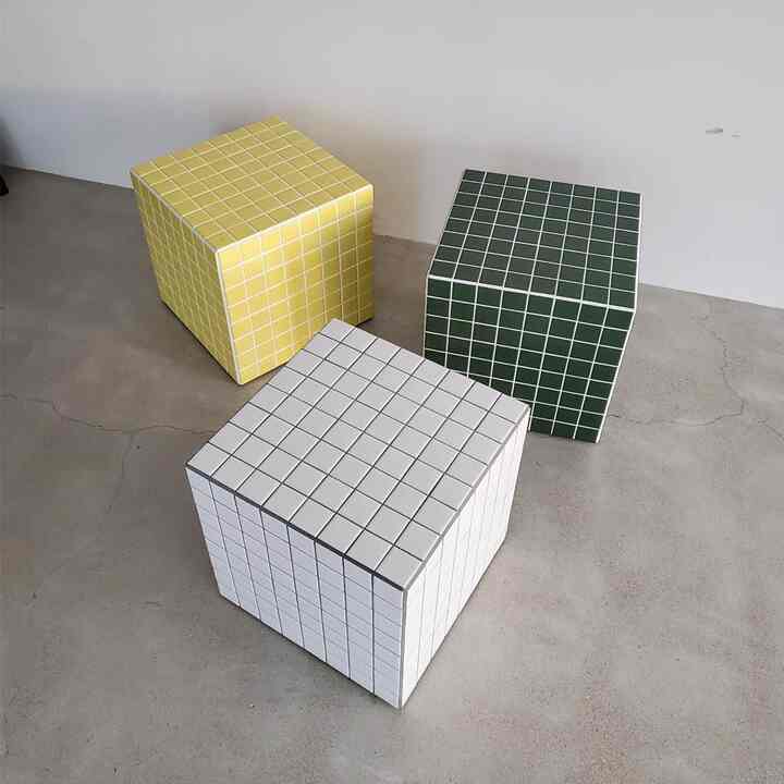 タイル サイドテーブル［3色］