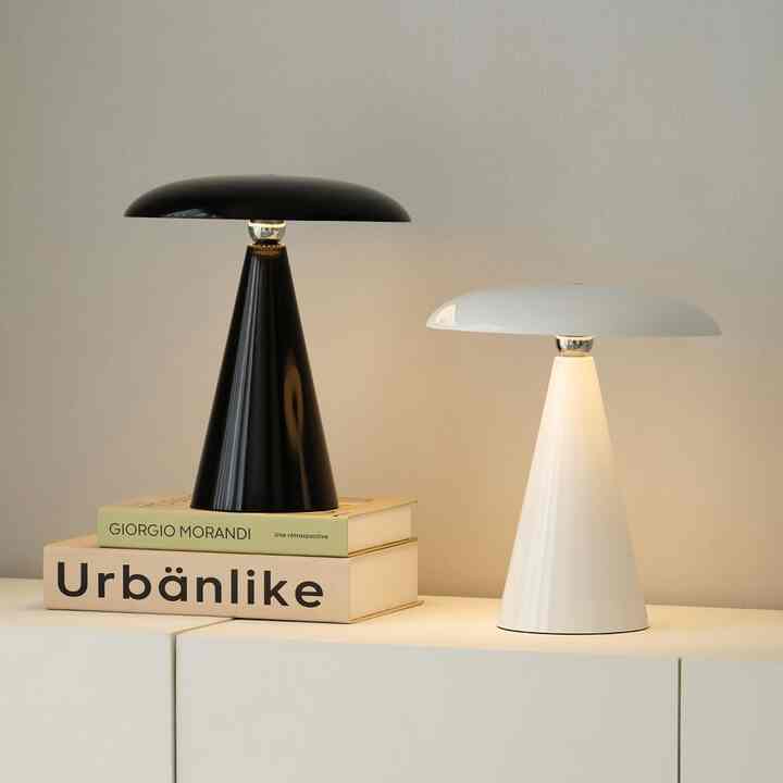 newid テーブルライト［4色］