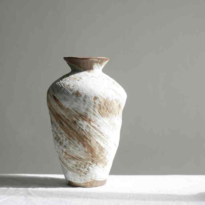 セラミック 花瓶 B