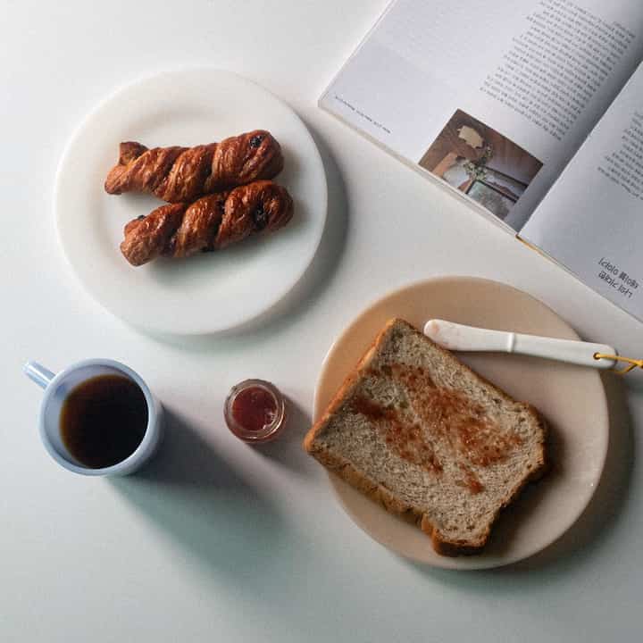 Basic ミルクガラス プレート 20.3cm［2色］