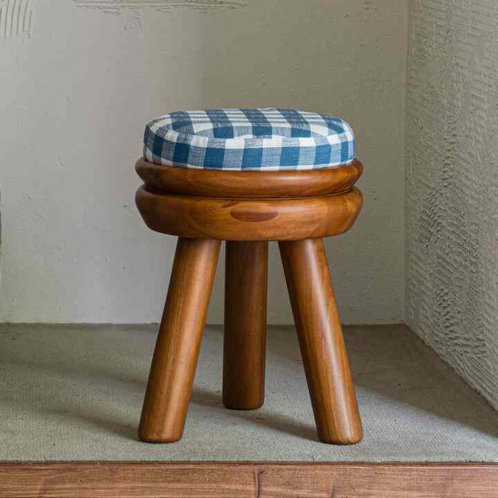 Sand ウッド スツール クッション付き