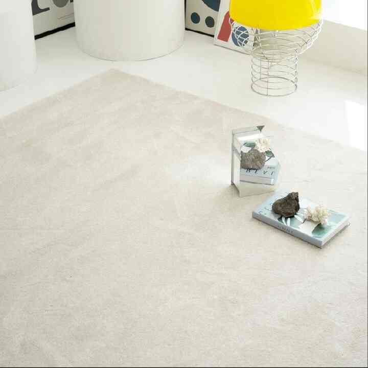 DONA ラグ［4色・3サイズ］