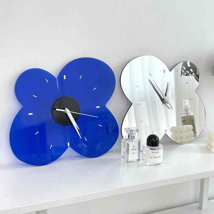 アクリル Flower 静音 置き掛け兼用時計［2色］