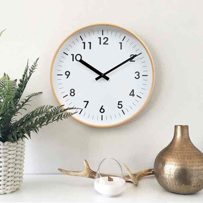 静音 壁掛け時計 32cm KARA-3201M