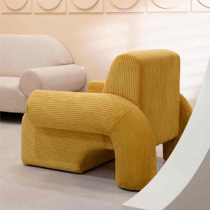 IO EASY CHAIR - LIGHT YELLOW