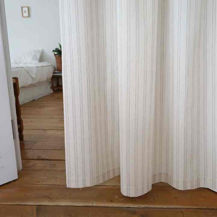 ノッティングヒル ストライプ 目隠しカーテン［2種・4サイズ］