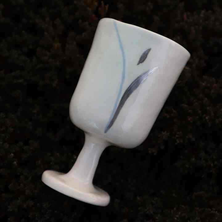 Silver-grass goblet