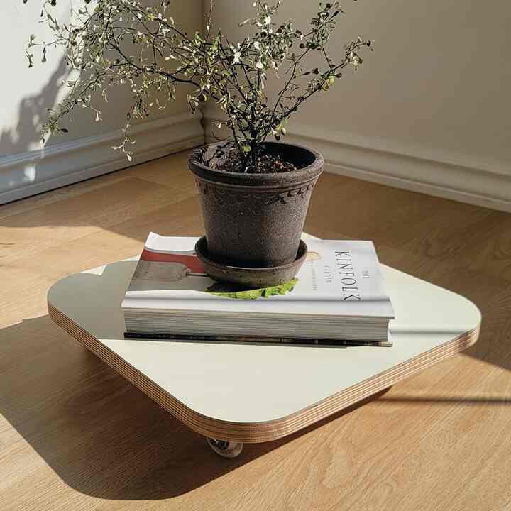 プラントスタンド キャスター付き［3色］