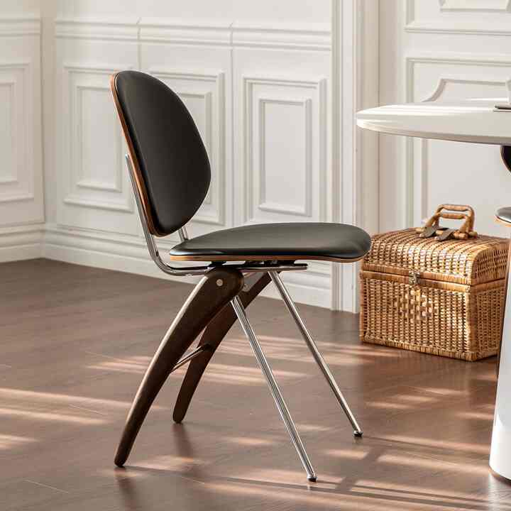 Wannabe チェア［2色］