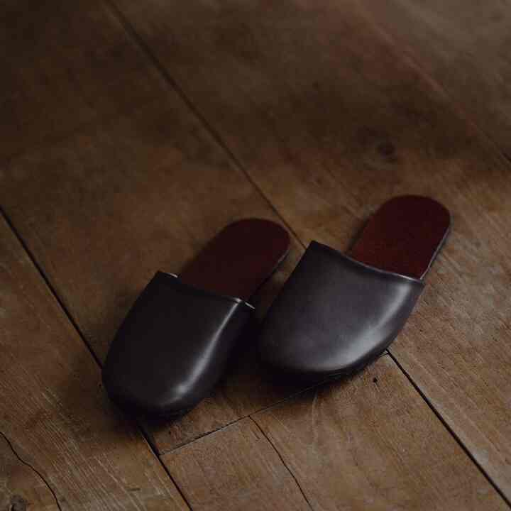 BILLY モダン レザー スリッパ［2色］