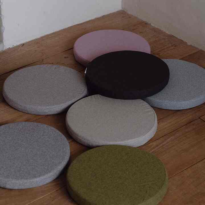 モセス スリム 円形クッション パッド［8色］