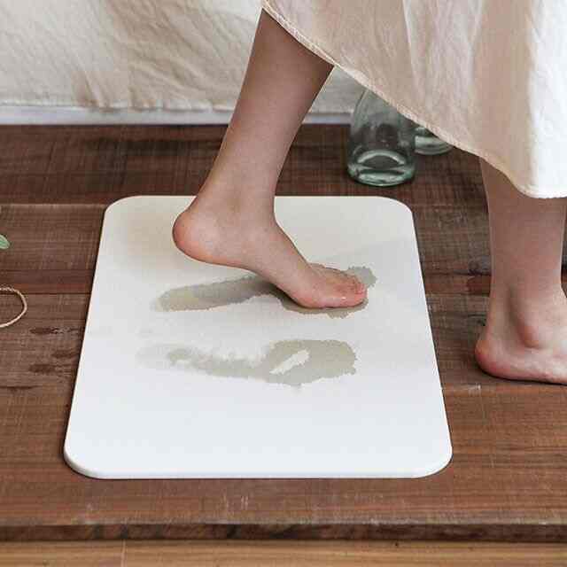 MARY 珪藻土マット［3色・3サイズ］