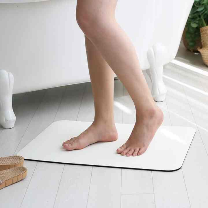 ソフト 珪藻土マット［2色・2サイズ］