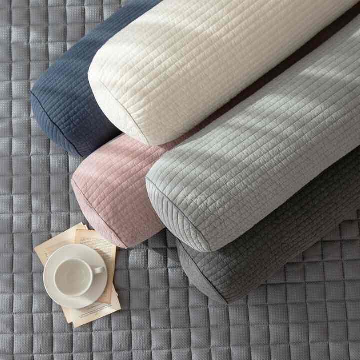 円形 ボディピロー［4色］