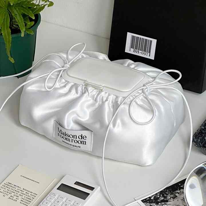 LINGLING ウェットティッシュケース［6色］