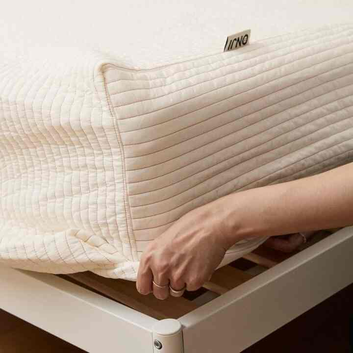 キルティング オールインワン ボックスシーツ［2色・3サイズ］