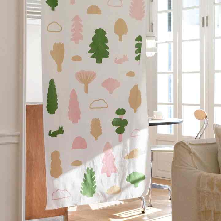 FOUR SEASONS ドアカーテン