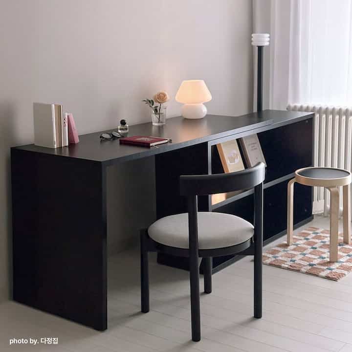 Ivy シェルフ付き ワイドデスク ブラック［2サイズ］