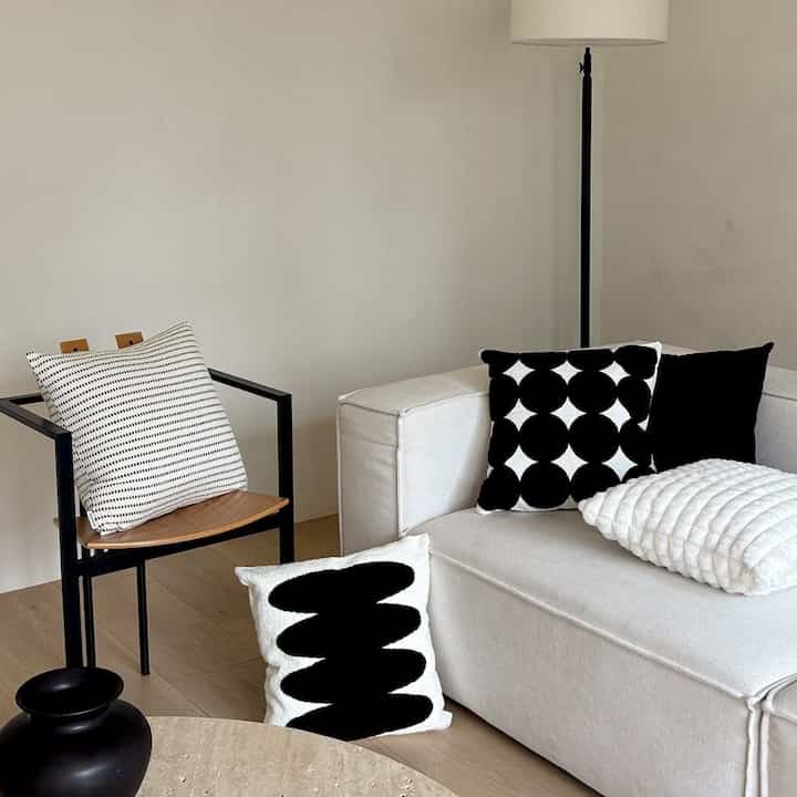 ブラックトーン モダン クッションカバー 45x45cm［18種・1サイズ］