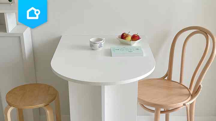 📌 【特集】限られたスペースでも大活躍！「半楕円形テーブル」の実例集