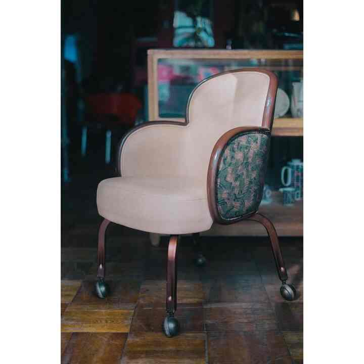 GASSER CHAIR キャスターチェア