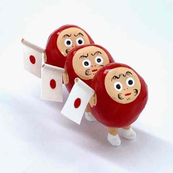 ヤチコダルマ／パレード達磨