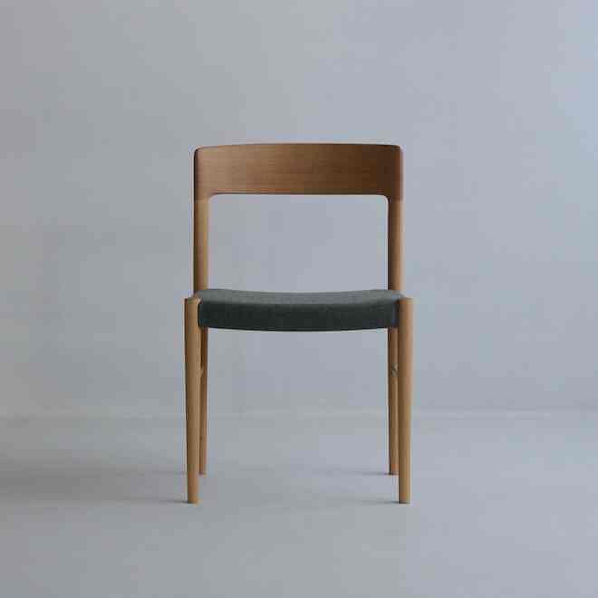 DINING CHAIR 01