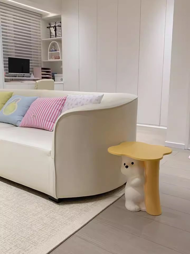 Clover Top Polar Bear Hug Side Table user photo