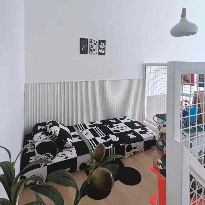 Kamar Anak Mezzanine

Kamar anak dengan konsep mezzanine berukuran 2,4x2,4m…

Meskipun ukurannya yang kecil tapi cukup untuk kamar anak dengan penggunaan barang secukupnya..

#WPCWallpanel #LampuGantung #WallDecor #KamarAnak #Mezzanine #kamartiduranak #inspirasikamaranak #kamaranakmezzanine