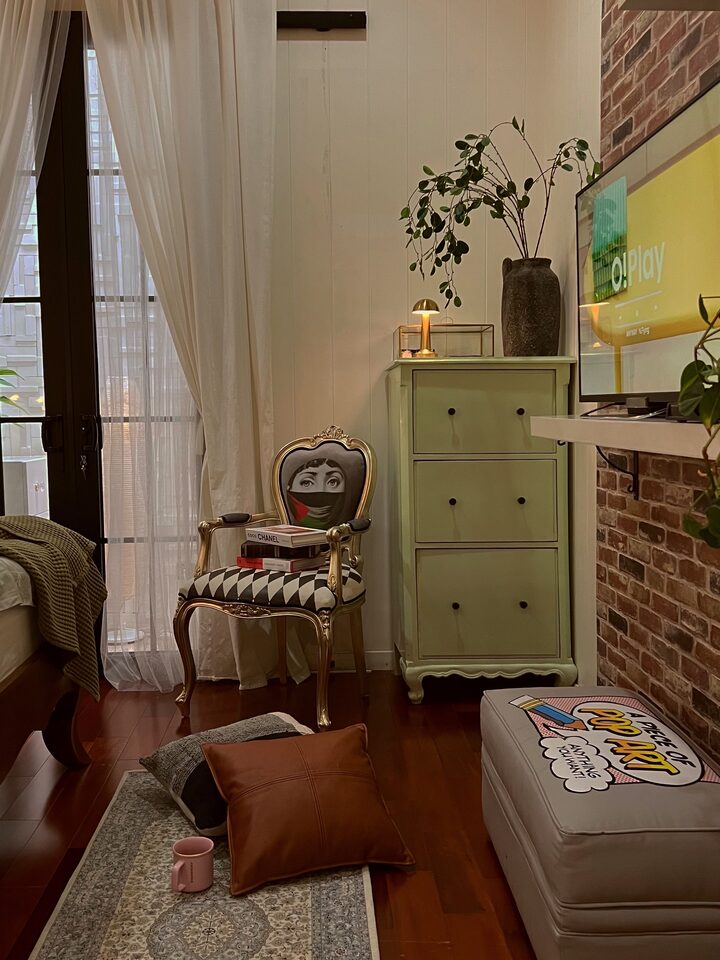 short form carousel card thumbnail