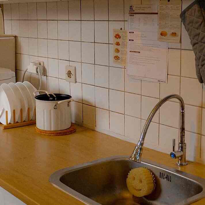 Berikut Item didapur yang tidak hanya fungsional tapi juga decorative dengan budget yang sangat ramah dikantong di area dapur kami.
Menata dapur dengan aneka item decorative membuat tampilan dapur jadi lebih menarik bikin kegiatan memasak jadi lebih semangat juga.

#SpillItemDekorasi #ItemDekorasiLowBuget #SpillPrintilanDapur #ItemDekorasiEstetik #DapurJapandi #DapurMinimalis #DapurMungilEstetik #InspirasiDapurMungil