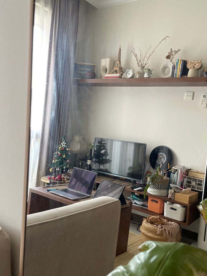 short form carousel card thumbnail