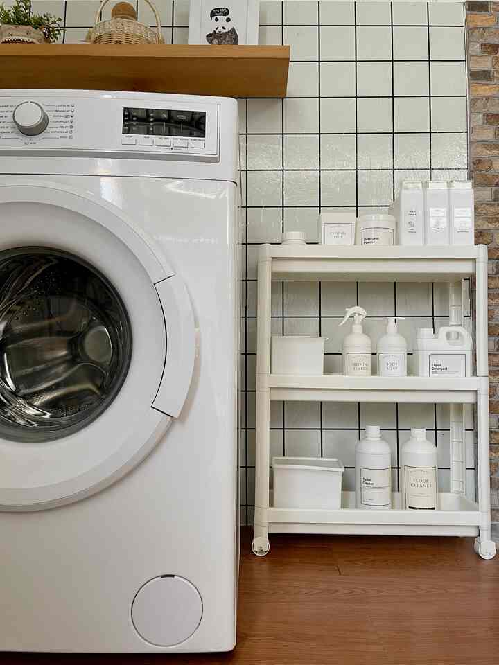 Laundry Room 

Laundry room ini minimalis banget nyempil dipojokan jadi satu dengan area tempat wudhu dan area cuci basah 


#laundryroom
#homedecor
#roomdecor
#minimalis
#home
#homeinspirasi 